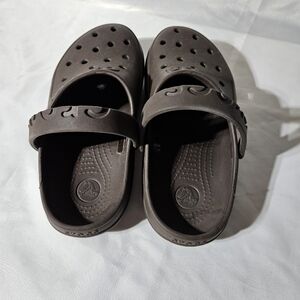 Crocs Classic Brown Unisex Made In Italy Slip Ons M-5 W-7